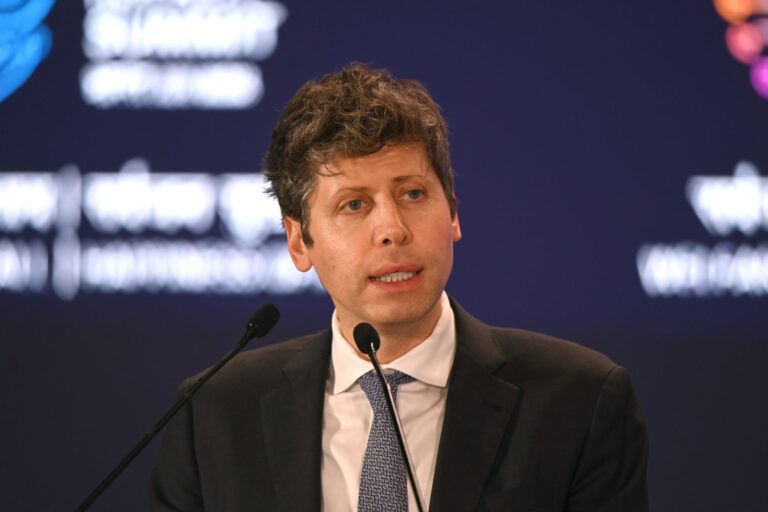 OpenAI is negotiating with the U.S. government, Sam Altman tells staff