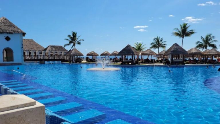 Hyatt Brand Explorer Perk, Earn Up to 7 Free Night Awards