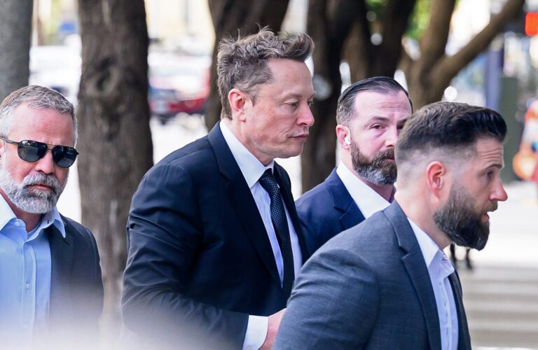 Musk misled Twitter investors before 2022 buyout, jury says