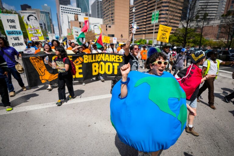 Uneasy mix of celebration and anxiety dominates the ‘Davos of energy’ as the Iran war drags on