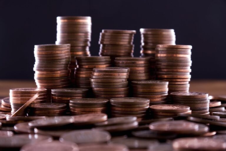 $1 Million Now or a Penny Doubled Every Day? The Surprising $5.3 Million Choice Most People Get Wrong