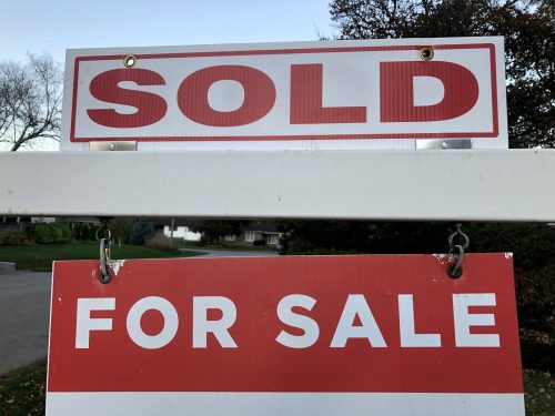 ‘Not the right time’: Retirees delay downsizing plans as housing market slumps