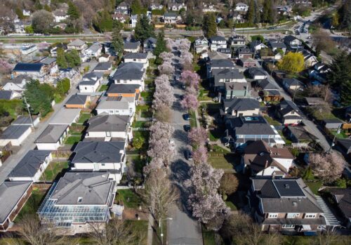 B.C. home sales struggle in May as mortgage rates rise and labour market stays weak