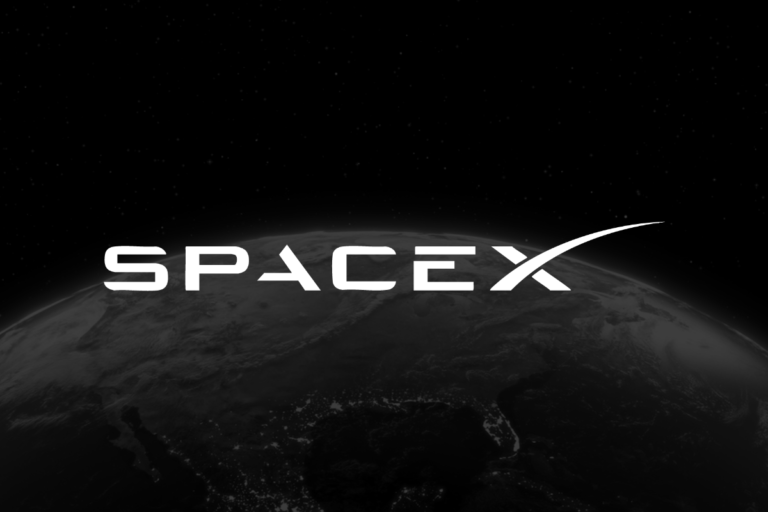 Can SpaceX Deliver Tesla-Level Returns? The Bull and the Bear Case