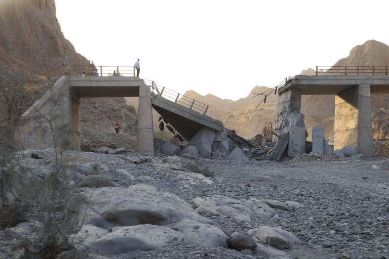 U.S. military launches 10th straight night of airstrikes on Iran as Houthi allies threaten Red Sea