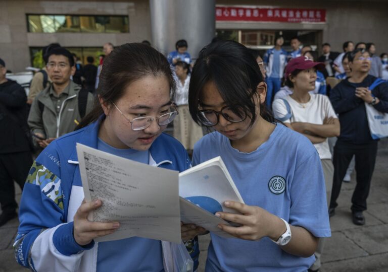 AI is boosting student homework scores, but tanking exam performances even years after adoption