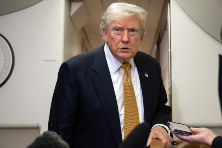 Trump undercuts GOP midterms message with snub of housing bill