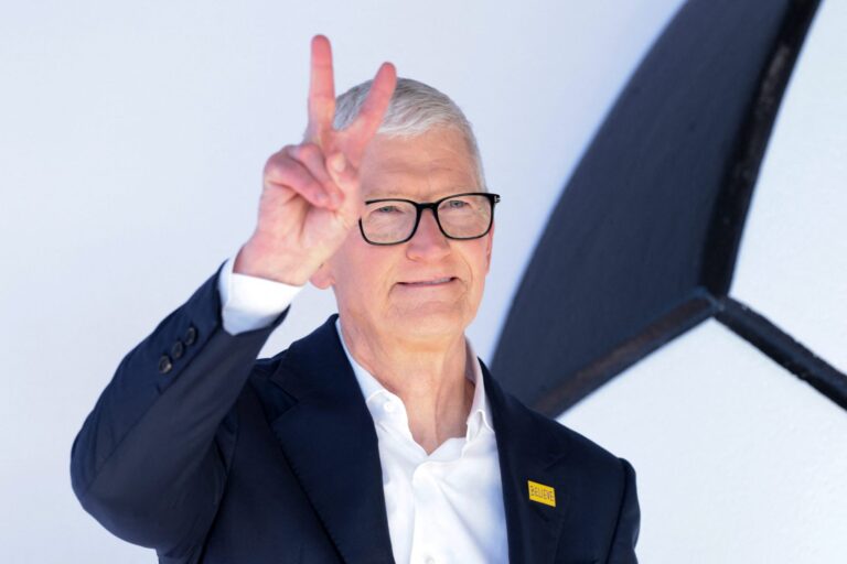 Tim Cook’s final Apple earnings call amid ‘hundred year flood’ in memory chip pricing