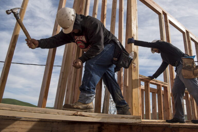 Private residential construction spending increases again
