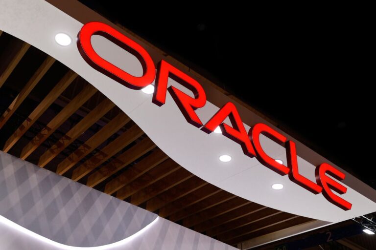 If You’d Invested $10,000 in Oracle a Year Ago, Here’s What It Would Be Worth Today