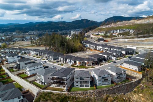 Rate hike kicks Canada’s housing market when it’s down