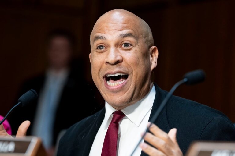 Senate Democrats Want To Double TEACH Grants And End The Student Loan Penalty