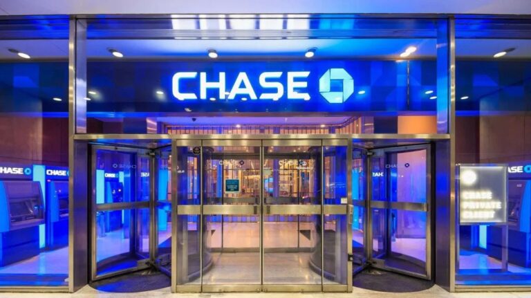 Chase Q4 2026 Pay Yourself Back Categories and Redemption Rates